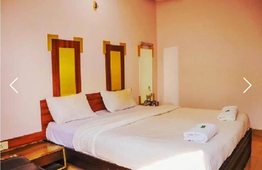 Hotel Laxmi Residency Lonavala Exterior photo