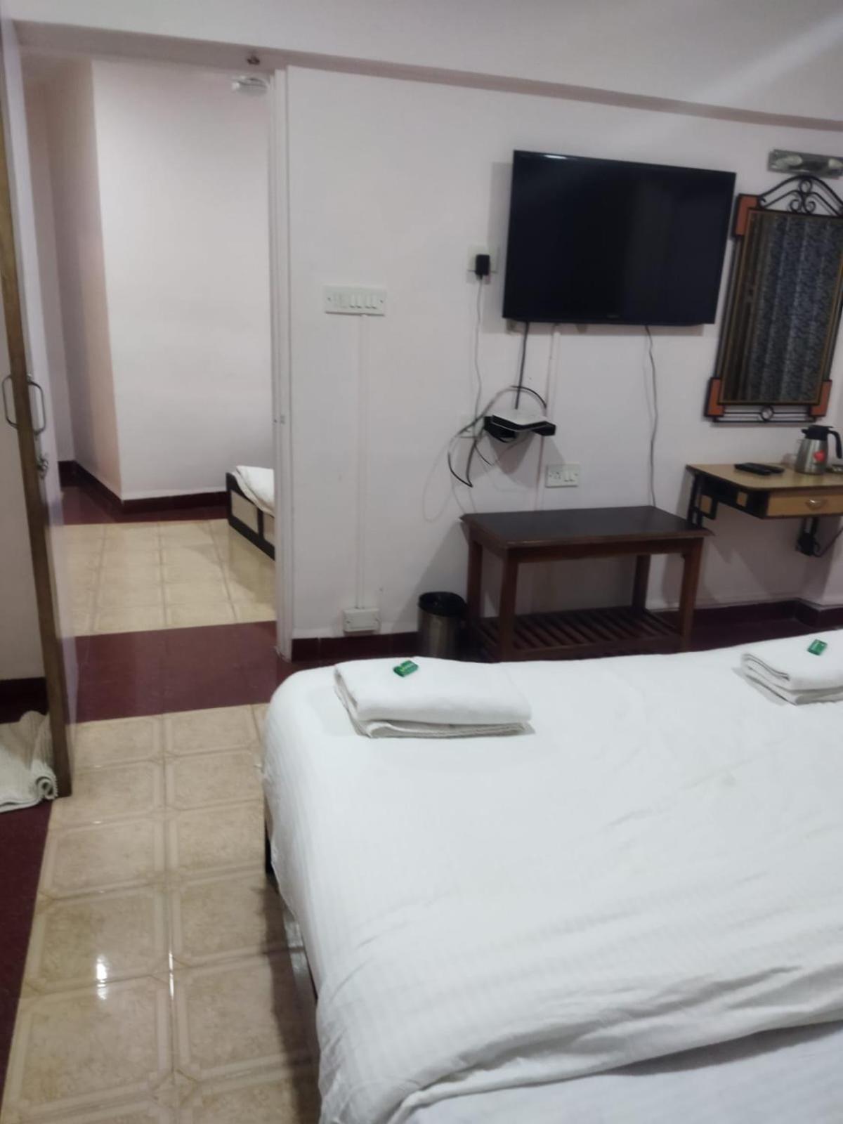 Hotel Laxmi Residency Lonavala Exterior photo